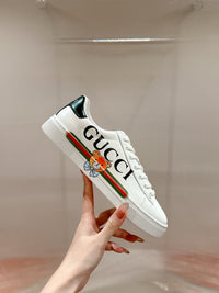 Low Top Sneakers