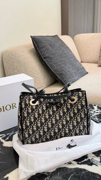 Promenade Shopping Bag