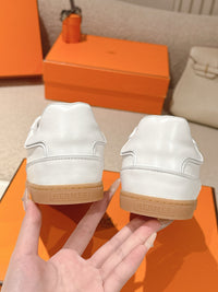 Boomerang Sneakers