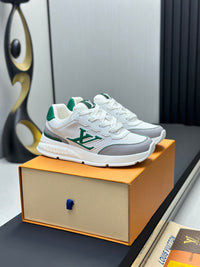 Classic Trainers