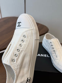 26S Slip-on Sneakers