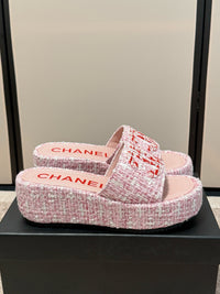 26K Platform Slides
