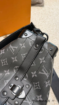 Soul Trunk East West Bag
