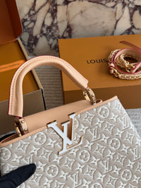 Capucines Bag