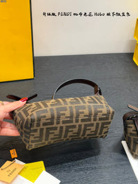 Jacquard Vanity Pouch