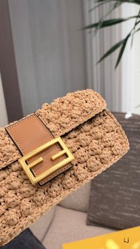 Baguette Bag