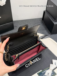Quilted WOC Chain Bag
