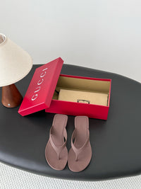 Vittoria Thong Sandals