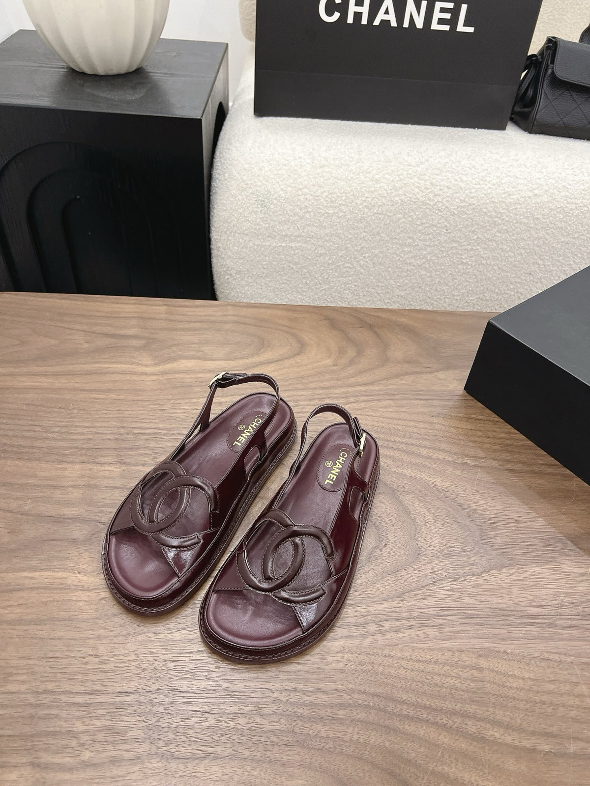 26B Casual Sandals