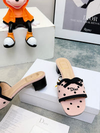 Dway Heeled Slides