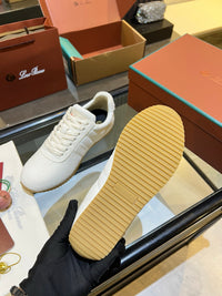 Fast Walk Sneakers