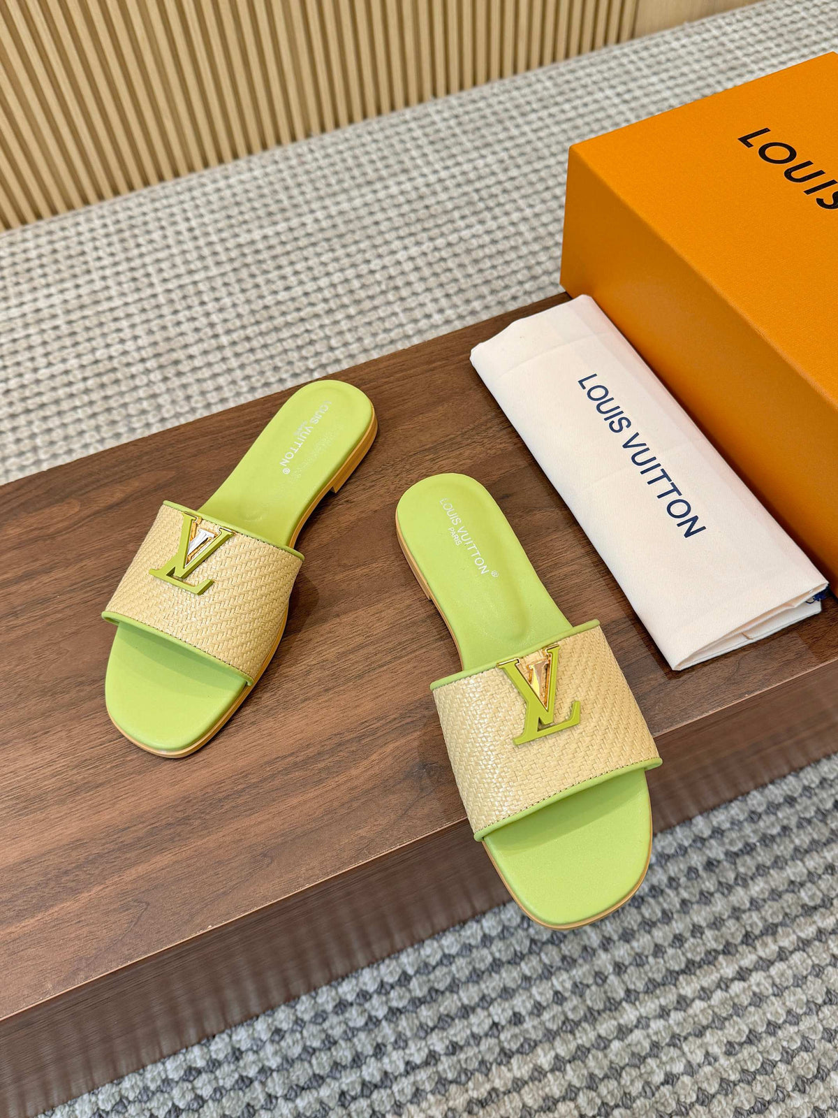 Capri Flat Mules