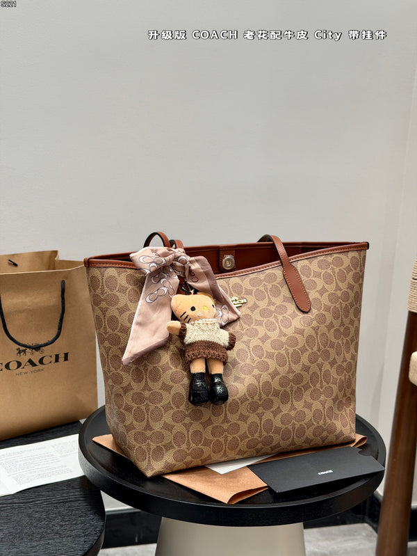 City Tote Bag