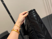 Twisted Tote