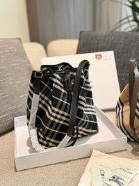 Check Drawstring Cotton Bucket Bag