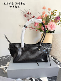Le City Shoulder Bag