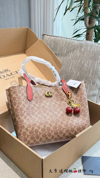 Willow Tote Bag