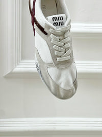 Gymnasium Sneakers