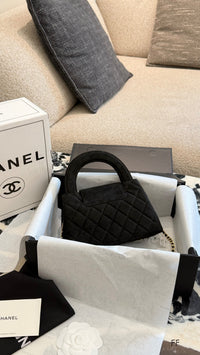 Kelly Re-Edition Bag