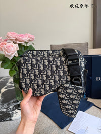 Safari Messenger Bag
