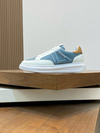 Beverly Hills Sneakers