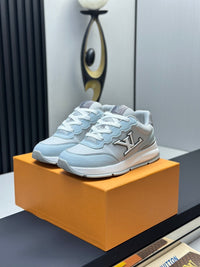 Classic Trainers