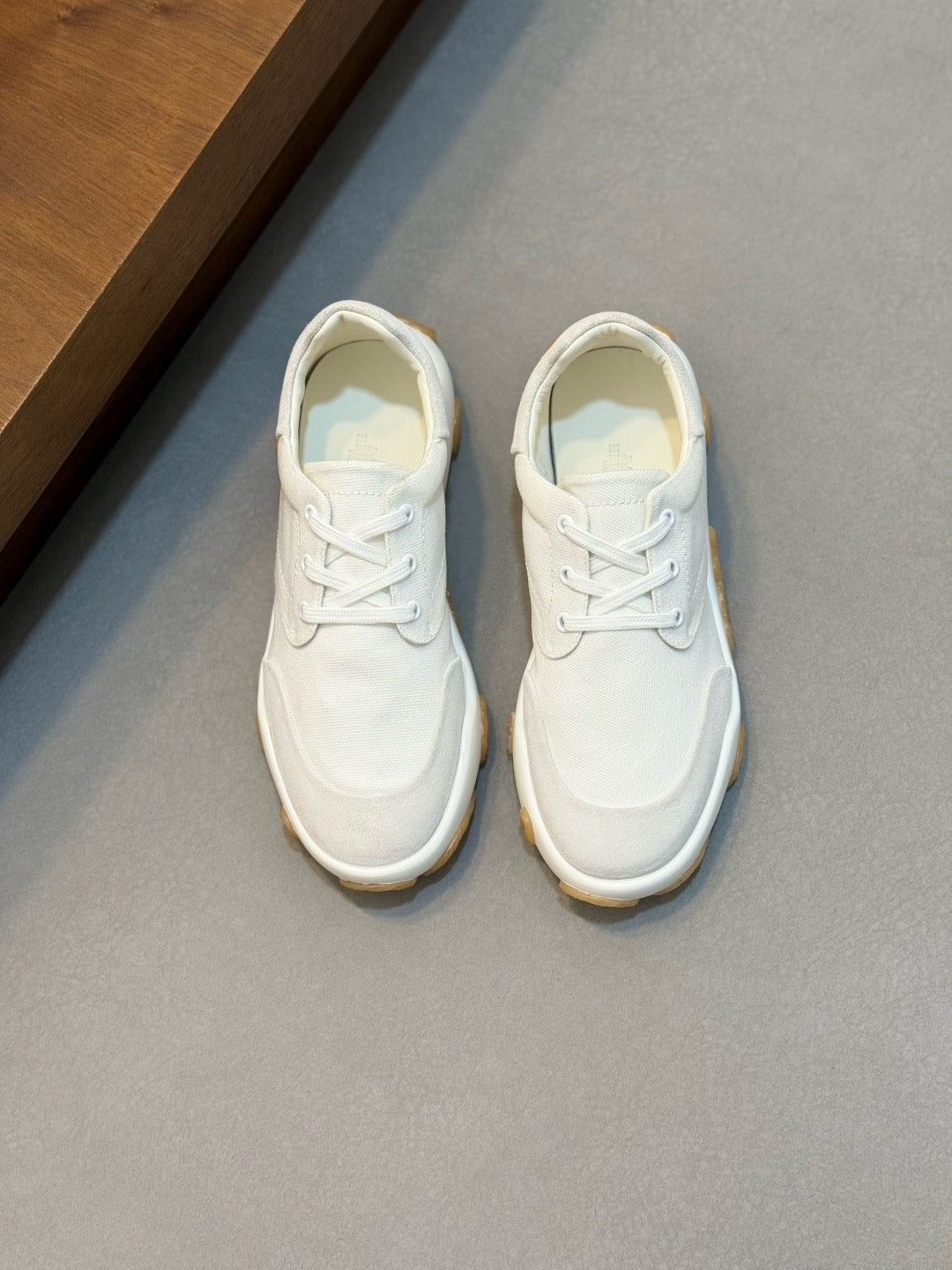 Morgan Sneakers