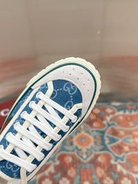 Low Top Sneakers