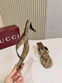 Vittoria Thong Sandals