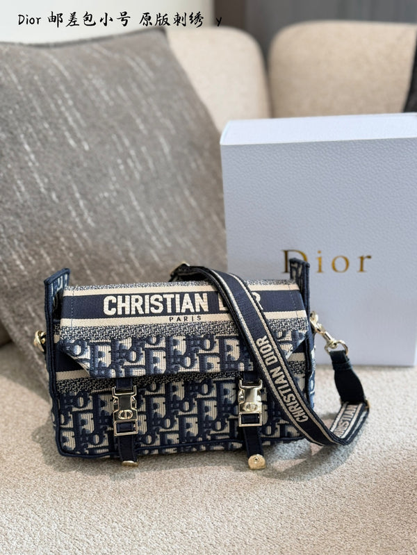 Oblique Embroidered Messenger