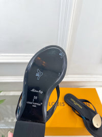 Treasure Thong Sandals