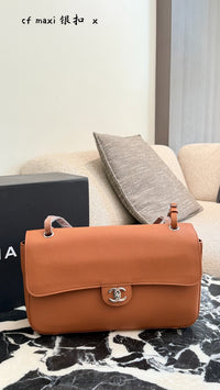 Maxi Flap Bag