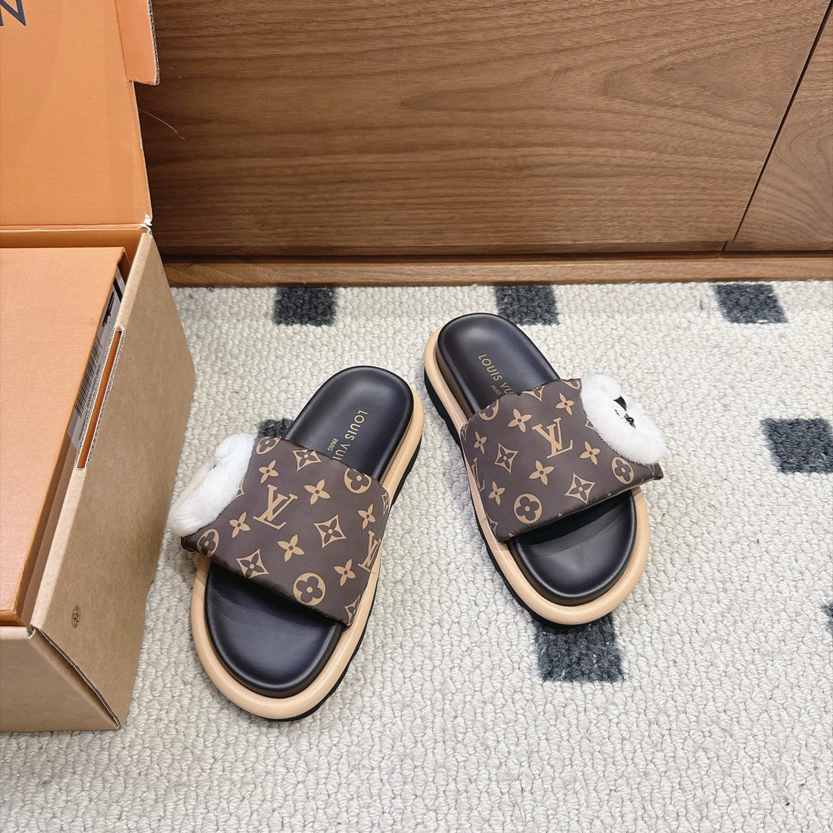 Pool Pillow Flat Comfort Mules