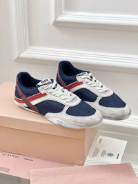 Gymnasium Sneakers