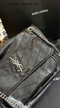 Niki Medium Shoulder Bag