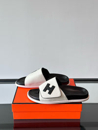 Oran Sandals