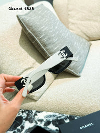 5525 Rectangle Sunglasses
