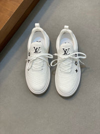 Skate Sneakers