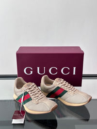 Tempo Sneakers