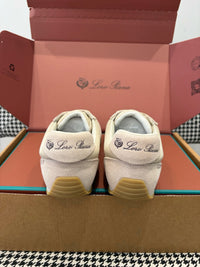 Fast Walk Sneakers