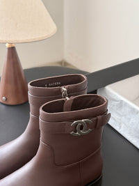 26K Leather Boots