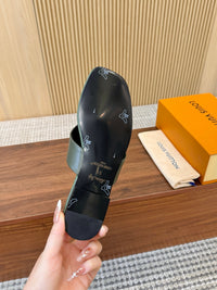 Mare Flat Thong Sandals