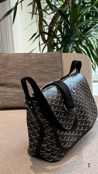 Capétien Messenger Bag