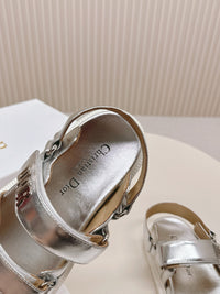 Dioract Sandals