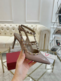 Garavani Rockstud Patent Leather Pumps 10cm