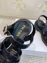 Monolith Fisherman Sandals