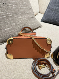 Alma Trunk BB
