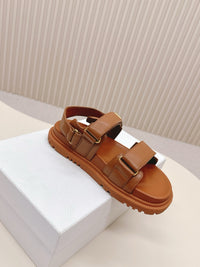 Dioract Sandals