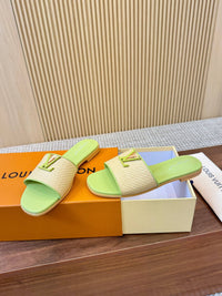 Capri Flat Mules