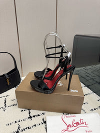 26S Condorapik Queen Leather Sandals